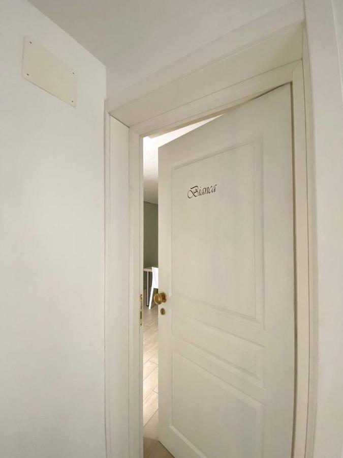 Viola Apartment Porto Cesareo Bagian luar foto
