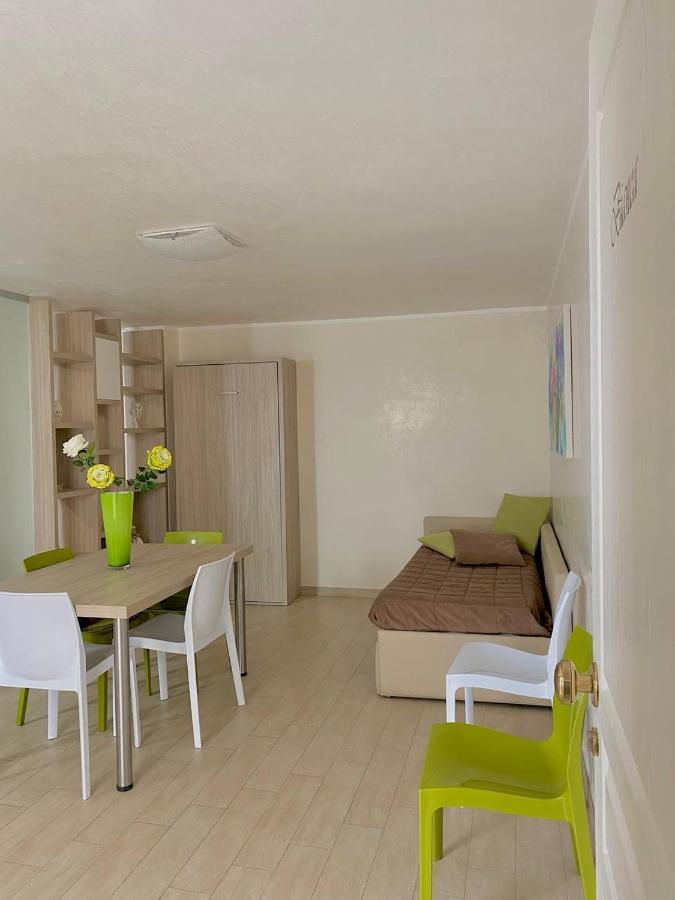 Viola Apartment Porto Cesareo Bagian luar foto
